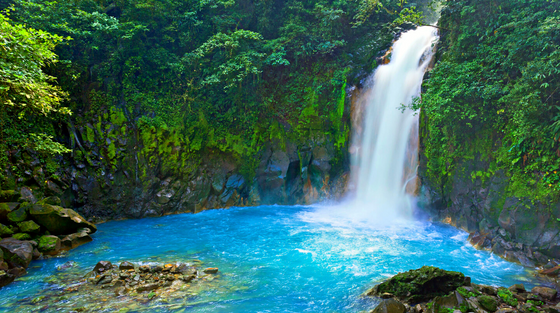 Rio Celeste waterfall-1